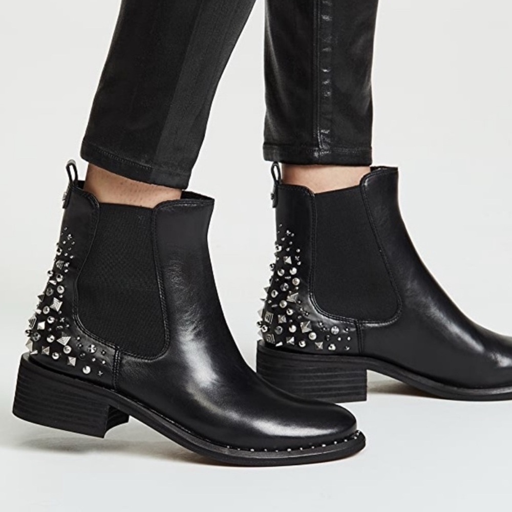 Sam Edelman Dover Chelsea Boots Studded Black 6.5
